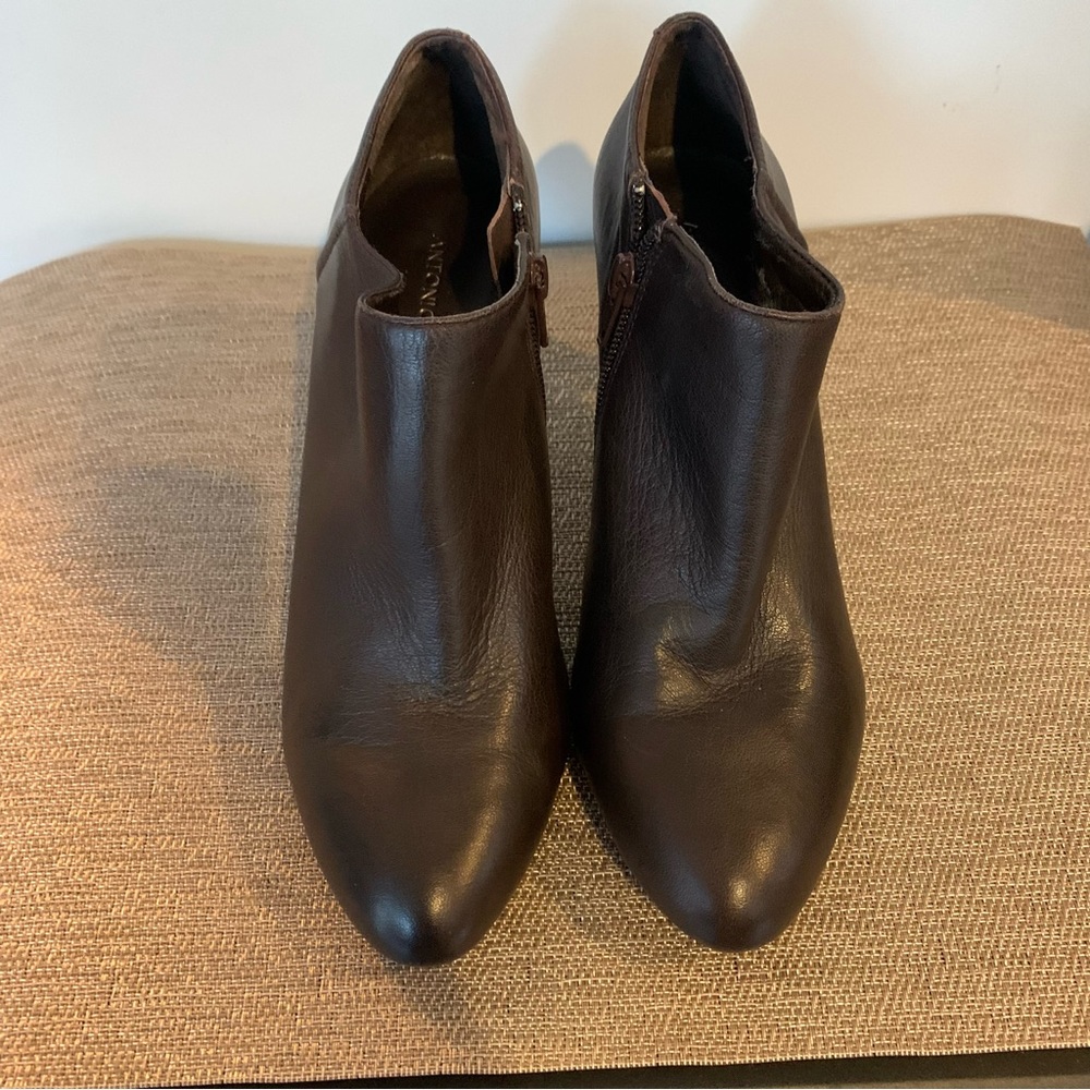 Antonio Melani Brown Heeled Shooties